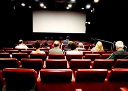 Guardare un film od un cortometraggio